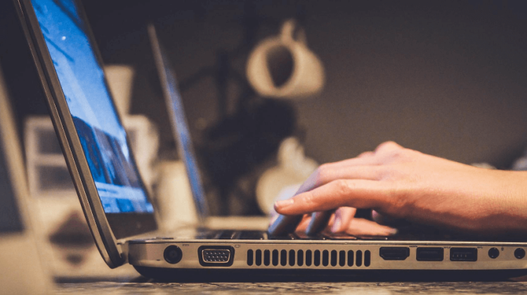 Eight ways to maximize your virtual assistant